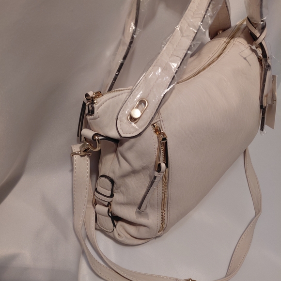 Jessica Simpson Cream Shoulder Bag - Picture 3 of 5